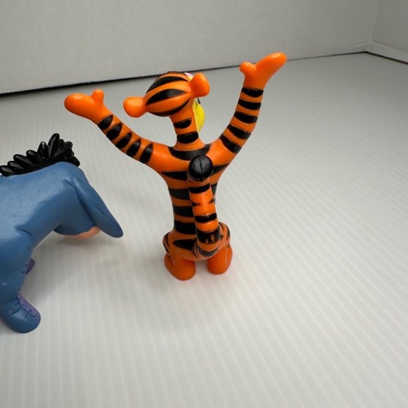 Lot of 3 Disney Winnie the Pooh PVC Figures Cake Toppers Pooh, Tigger, Eeyore - Picture 7 of 9